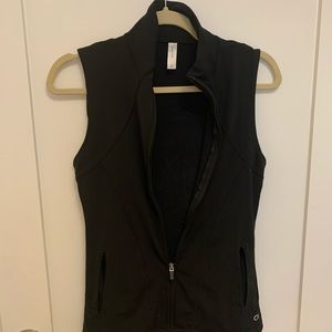 Black vest by GapFit
